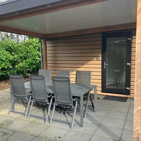 Alpesi faház Sfeervol Ingericht 6 Persoons Chalet Aan De Bossen In 4-18