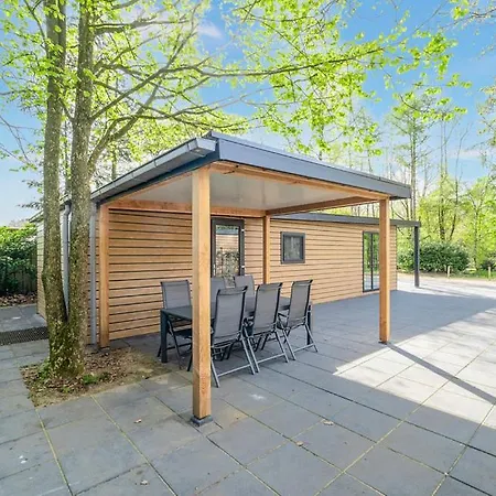 شاليه Sfeervol Ingericht 6 Persoons Chalet Aan De Bossen In 4-18