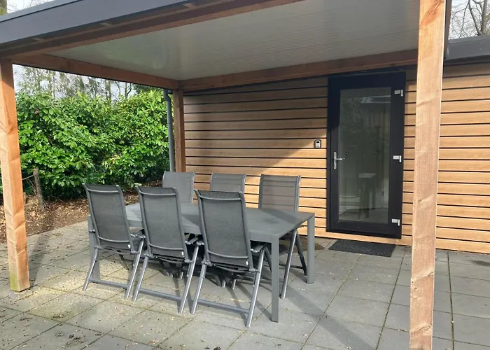 Alpesi faház Sfeervol Ingericht 6 Persoons Chalet Aan De Bossen In 4-18